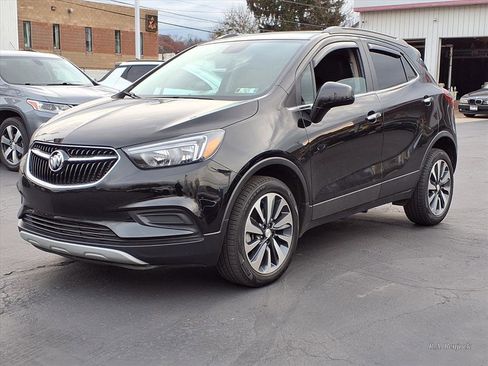 Used 2021 Buick Encore Preferred image 1