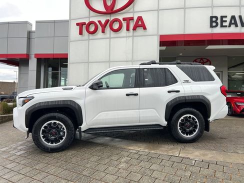 New 2026 Toyota 4Runner TRD Off-Road Premium w/ Tow Technology Package image 2