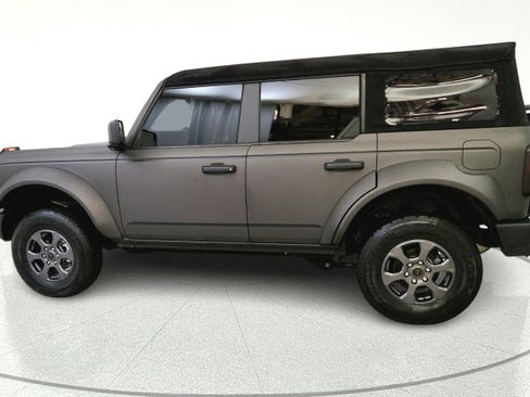 Used 2021 Ford Bronco 4-Door AWD/4WD image 4