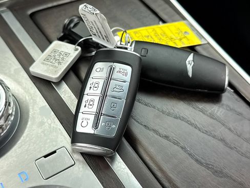 Used 2023 Genesis GV80 3.5T w/ Prestige Package AWD/4WD image 42