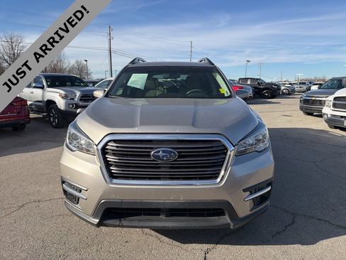 Used 2020 Subaru Ascent Premium w/ Convenience Package image 2