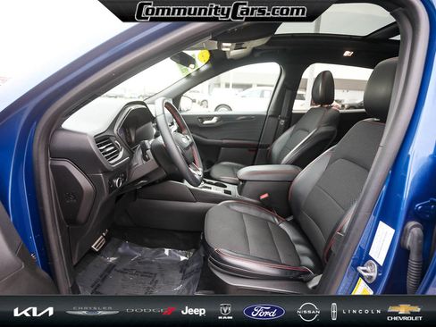 Used 2023 Ford Escape ST-Line w/ Tech Pack #1 image 12
