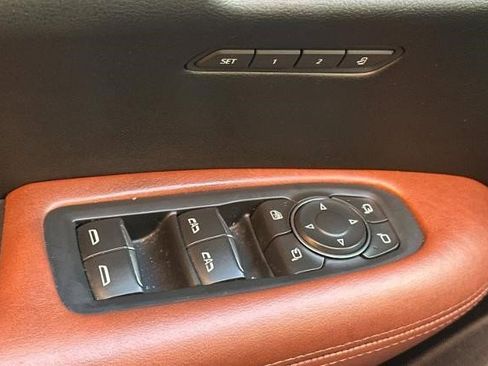 Certified 2021 Cadillac XT5 Premium Luxury image 5