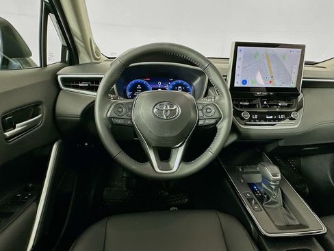 Certified 2026 Toyota Corolla Cross XLE w/ Convenience Package image 22