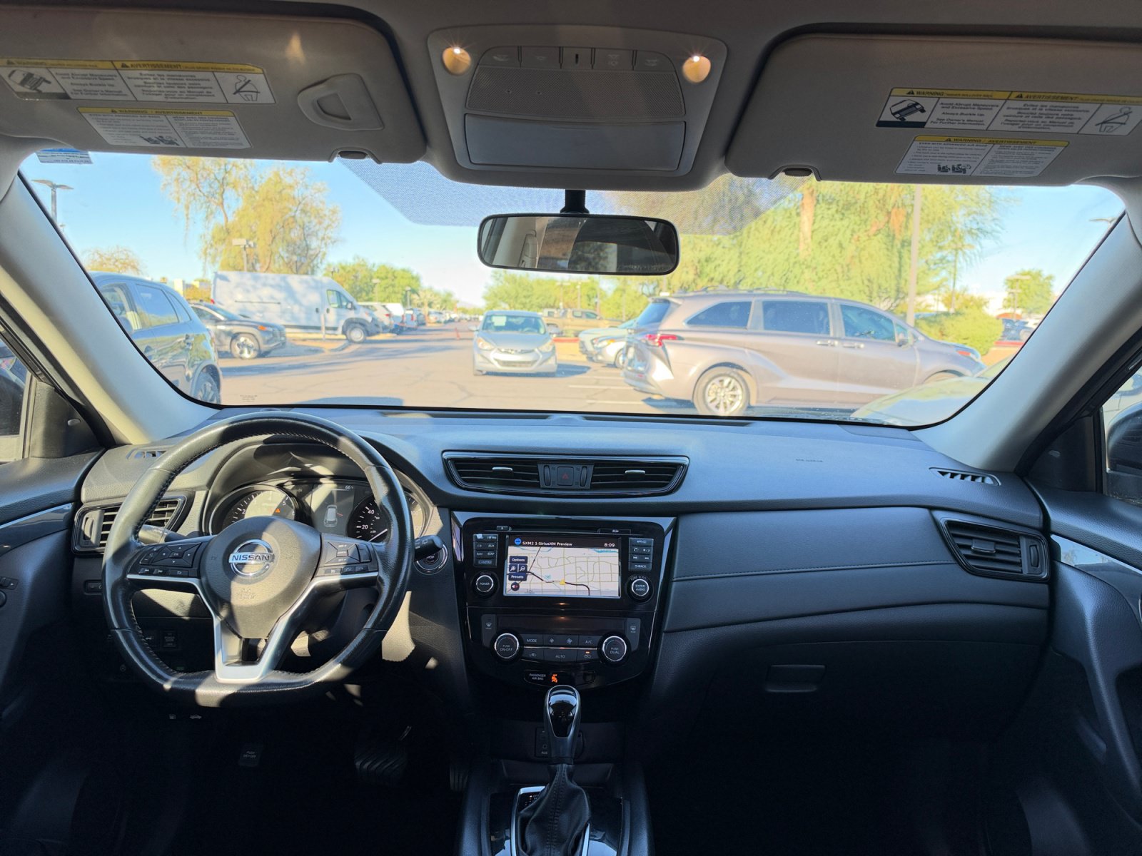 Used 2017 Nissan Rogue SV w/ SV Premium Package FWD image 20