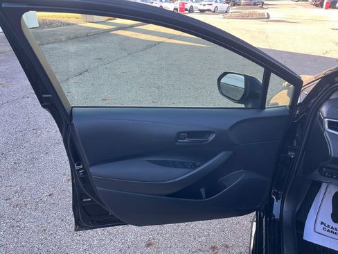 Certified 2023 Toyota Corolla LE image 11