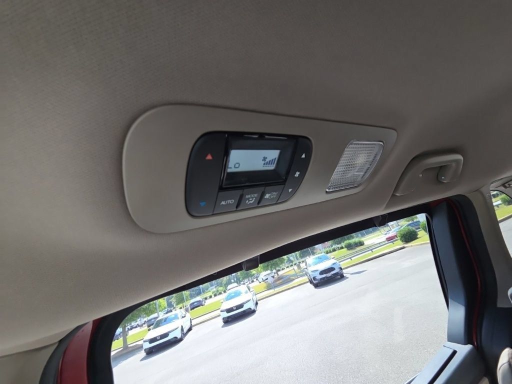 Used 2024 Honda Odyssey Touring image 22
