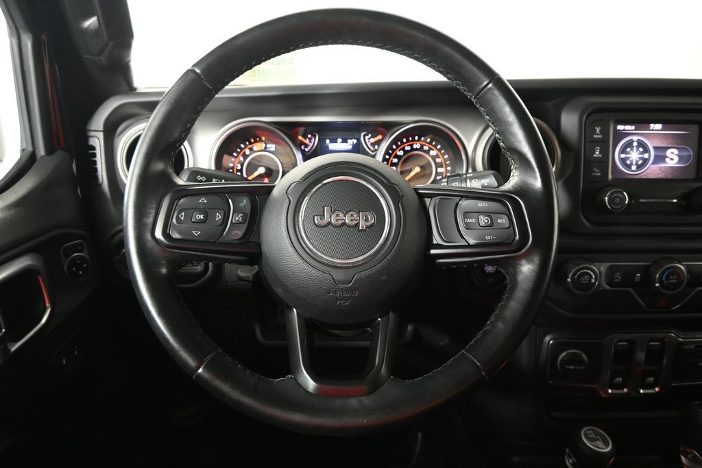 Used 2020 Jeep Wrangler Sport AWD/4WD image 31