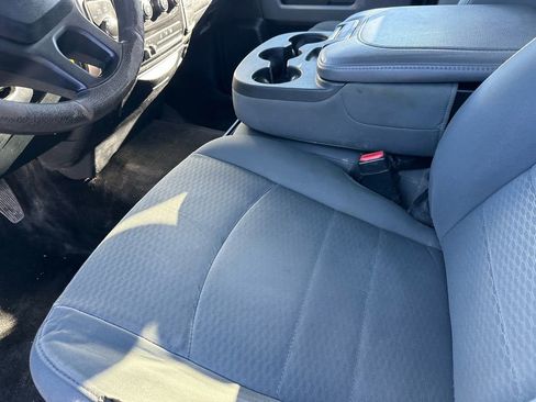 Used 2015 RAM 3500 SLT w/ Cold Weather Group image 34