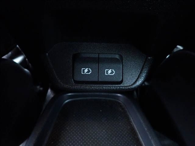 Used 2025 Nissan Leaf S FWD image 10