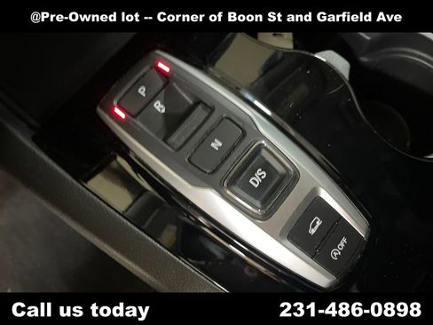 Used 2021 Honda Pilot Touring image 23