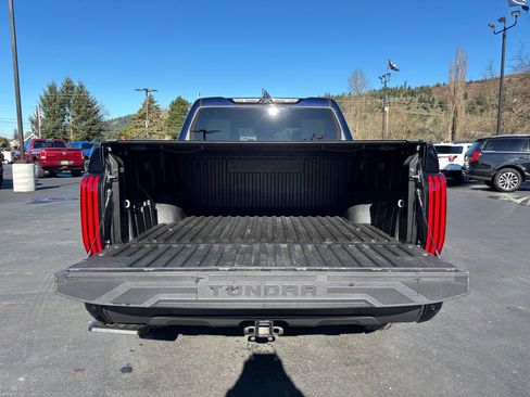 Used 2025 Toyota Tundra Limited image 25