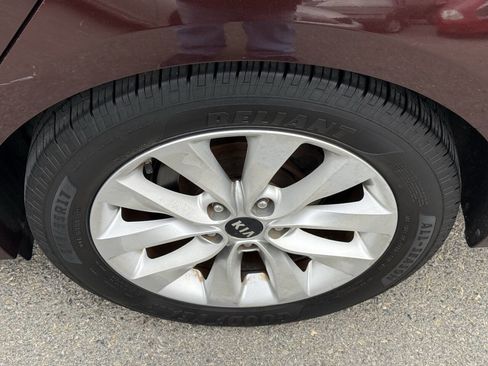 Used 2016 Kia Optima LX image 14