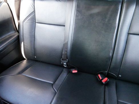 Used 2023 Toyota Tacoma Limited image 12