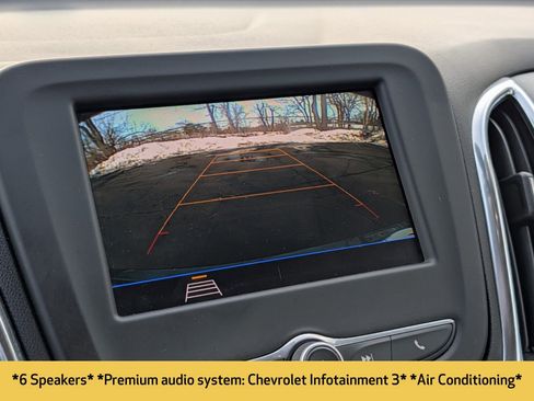 Used 2020 Chevrolet Equinox LS image 6