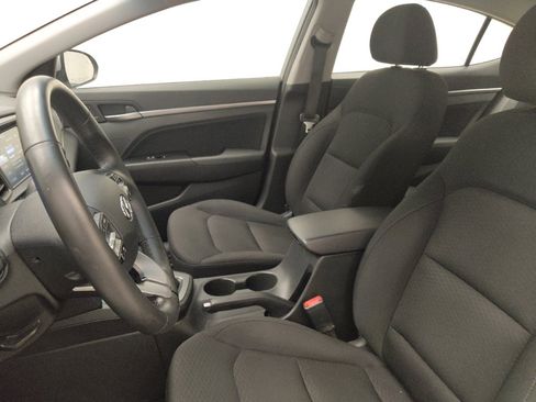 Used 2020 Hyundai Elantra Value Edition w/ Cargo Package (C1) FWD image 17