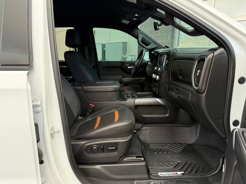 Used 2020 GMC Sierra 1500 AT4 w/ AT4 Premium Package image 18