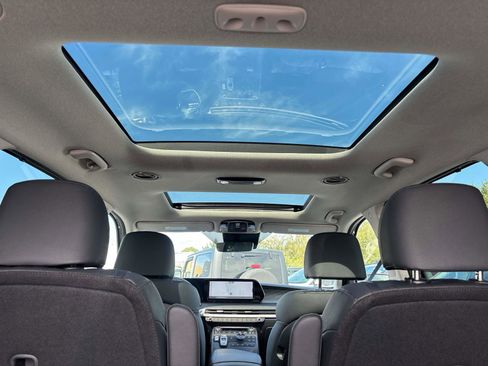 Used 2024 Hyundai Palisade Limited image 16