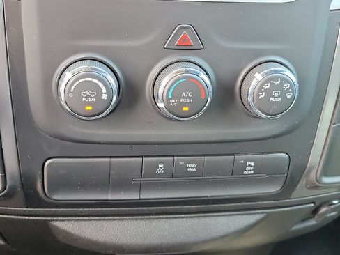 Used 2021 RAM 1500 Warlock AWD/4WD image 28