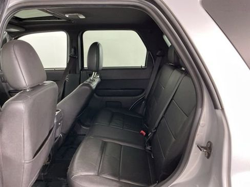 Used 2011 Ford Escape Limited w/ 302A Rapid Spec Order Code image 26