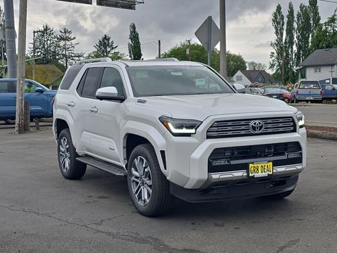 New 2026 Toyota 4Runner Limited AWD/4WD image 2