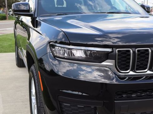New 2026 Jeep Grand Cherokee L Laredo AWD/4WD image 4