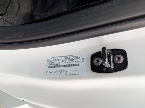 New 2026 Ford F550 2WD Regular Cab Super Duty image 32