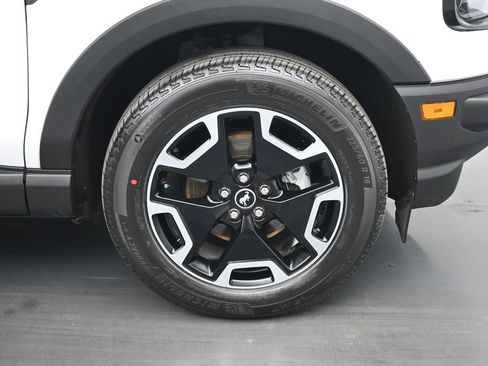 Used 2023 Ford Bronco Sport Outer Banks w/ Tech Package AWD/4WD image 26