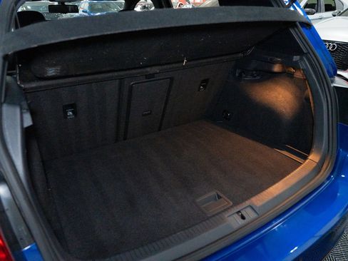 Used 2015 Volkswagen Golf R 4-Door AWD/4WD image 25