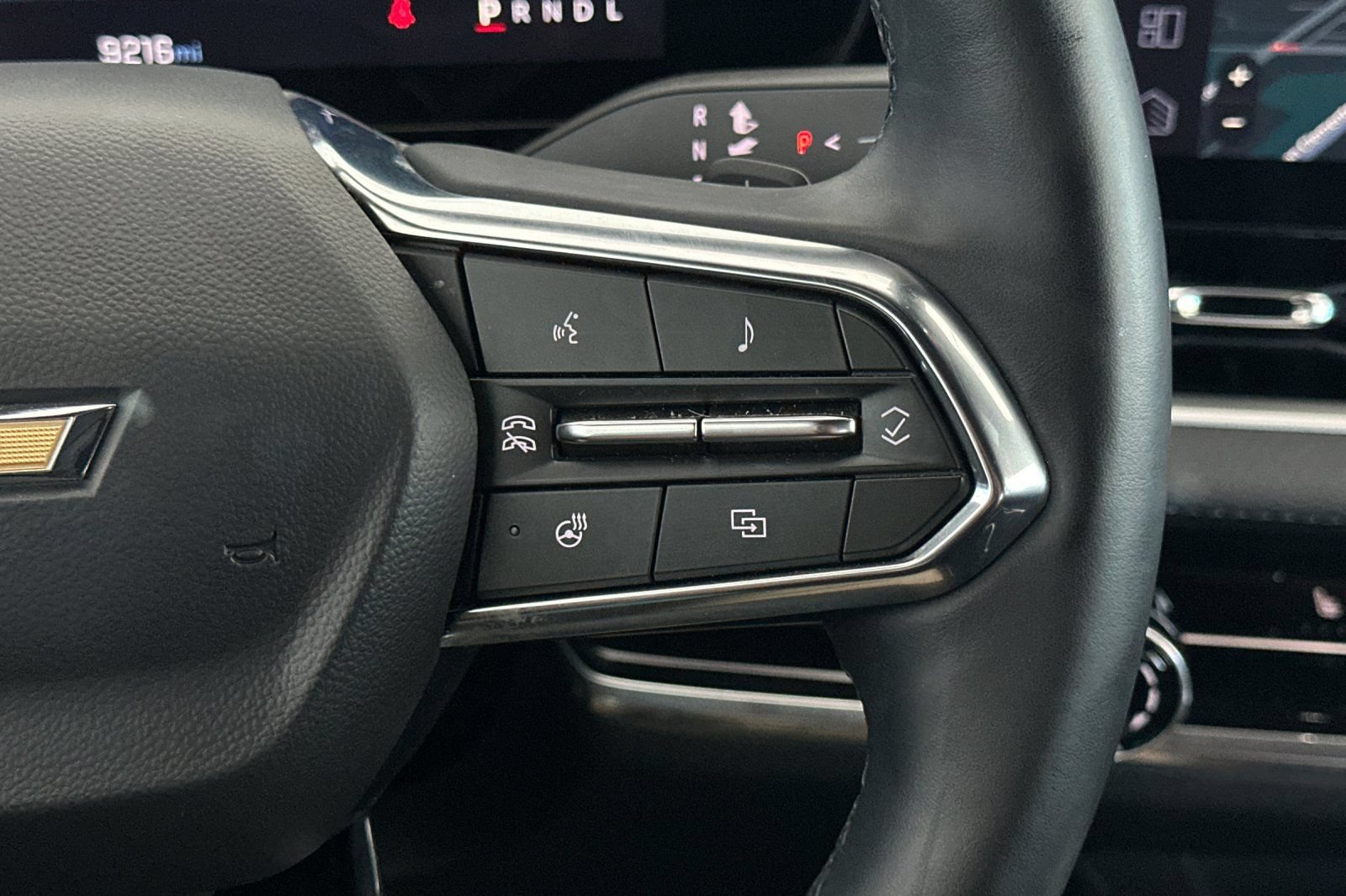 Used 2025 Chevrolet Equinox LT FWD image 33
