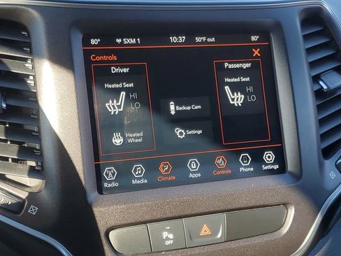 Used 2020 Jeep Cherokee Trailhawk w/ Cold Weather Group image 27