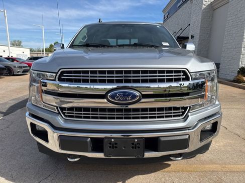 Used 2020 Ford F150 Lariat image 2