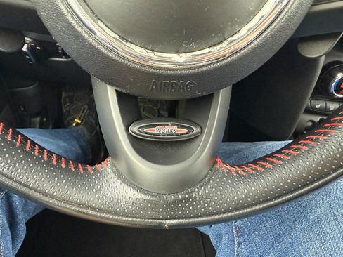 Used 2019 MINI Cooper S w/ Signature Upholstery Package image 27