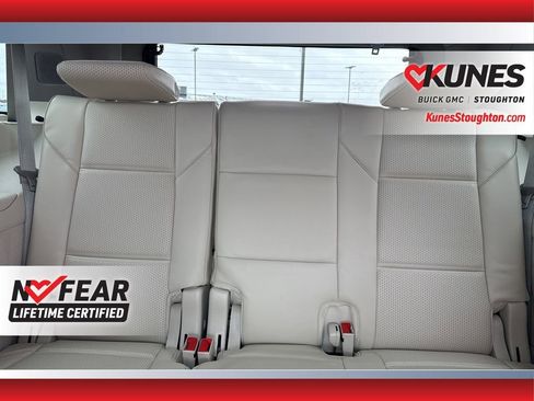 Used 2023 Cadillac Escalade Sport Platinum image 44