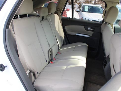 Used 2014 Ford Edge SE w/ Equipment Group 101A image 27