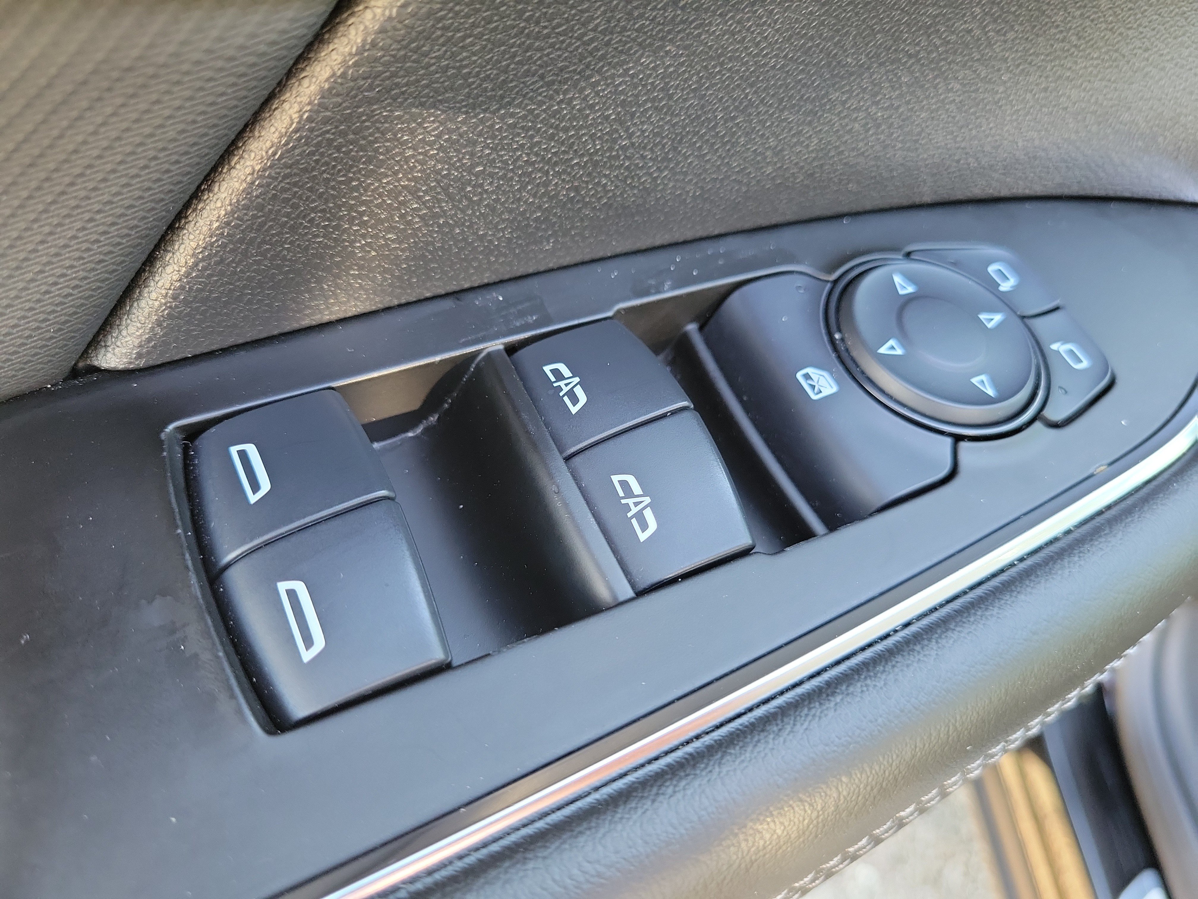 Used 2024 Buick Envision Preferred AWD/4WD image 19