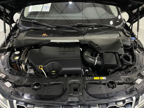 Used 2020 Land Rover Range Rover Evoque SE image 26