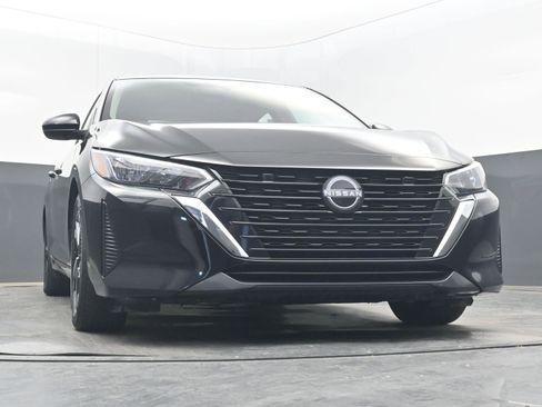 Used 2024 Nissan Sentra SV image 21