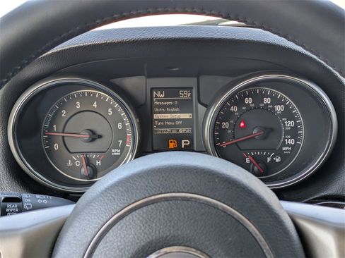 Used 2013 Jeep Grand Cherokee Laredo image 39