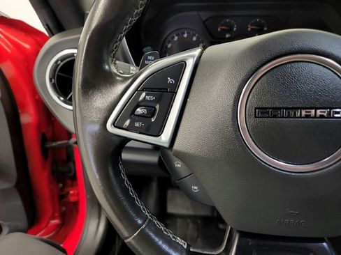 Used 2020 Chevrolet Camaro LT w/ Black Appearance Package RWD image 39