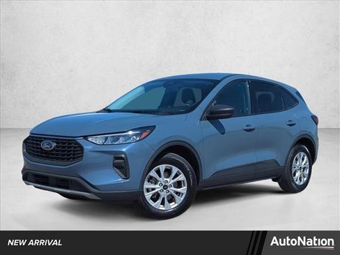 Used 2025 Ford Escape Active image 1