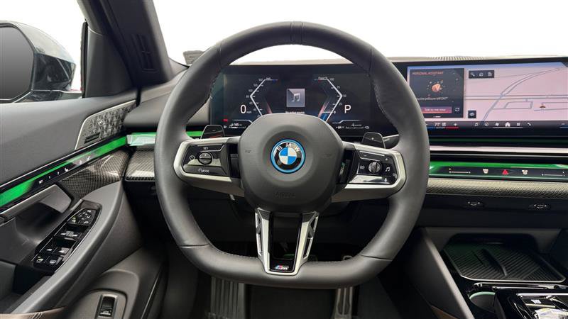 Used 2026 BMW 550e xDrive w/ Executive Package AWD/4WD image 13