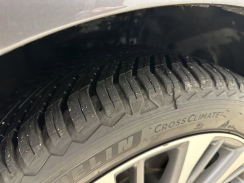 Used 2019 Lexus ES 350 image 12