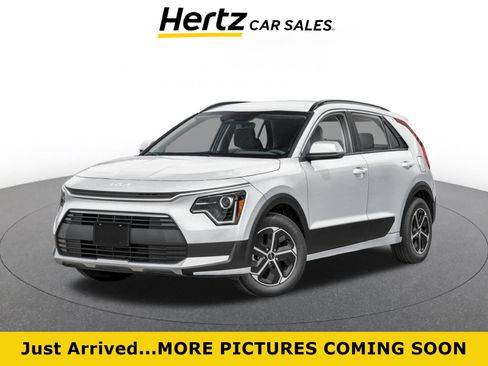 Used 2026 Kia Niro LX FWD image 1