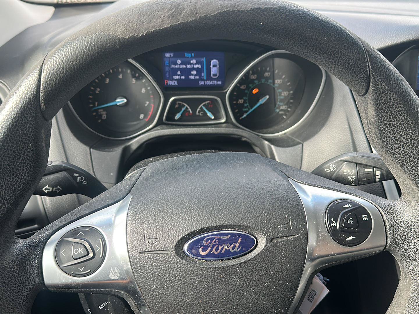 Used 2014 Ford Focus SE FWD image 14