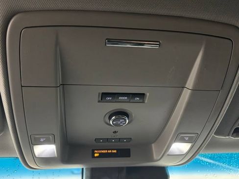 Used 2017 Chevrolet Tahoe LT AWD/4WD image 36