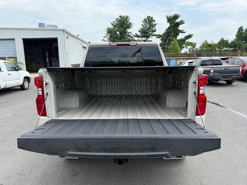 New 2026 Chevrolet Silverado 1500 Custom Trail Boss w/ LPO, Dark Essentials Package AWD/4WD image 24