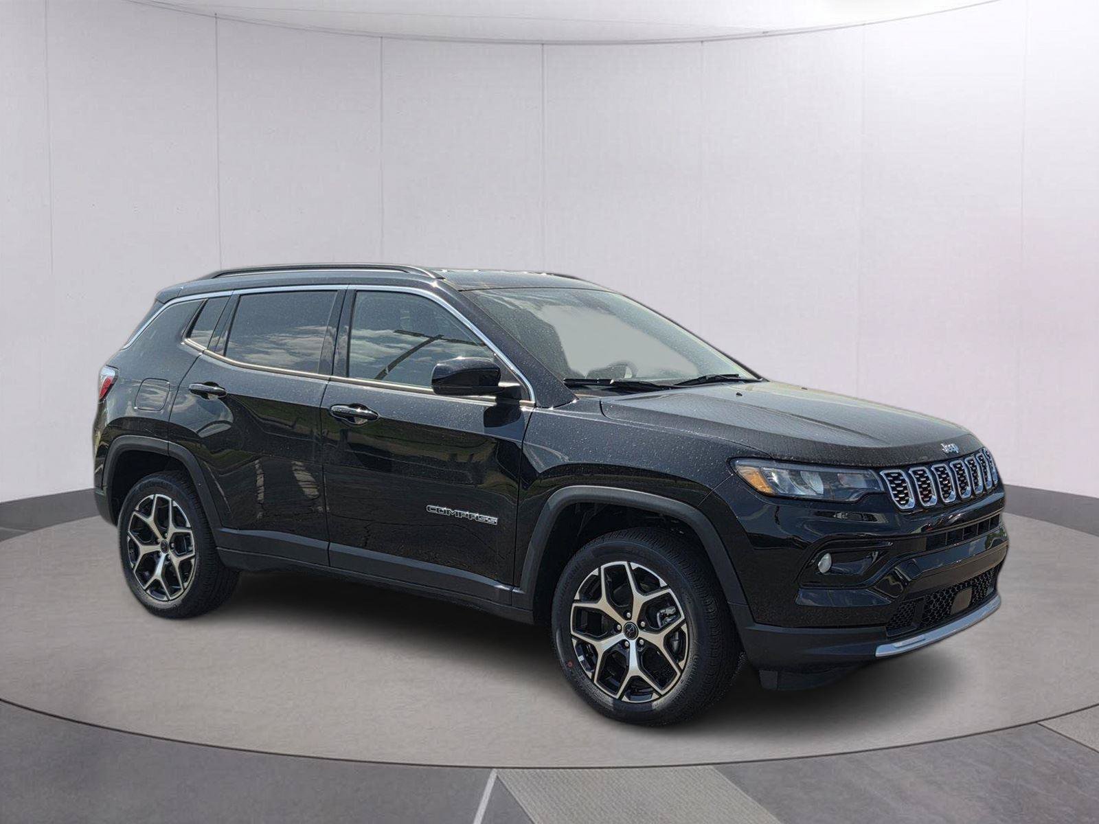 New 2026 Jeep Compass Limited AWD/4WD image 3