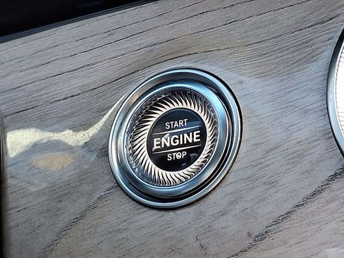 Used 2023 Mercedes-Benz E 450 4MATIC Cabriolet image 22