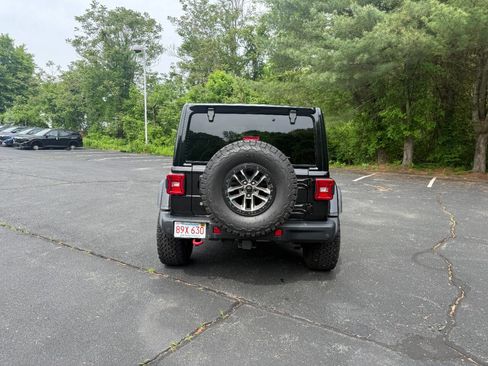 Used 2020 Jeep Wrangler Unlimited Rubicon AWD/4WD image 7